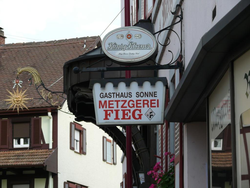 Hotel - Restaurant - Metzgerei Sonne Loffenau Екстер'єр фото